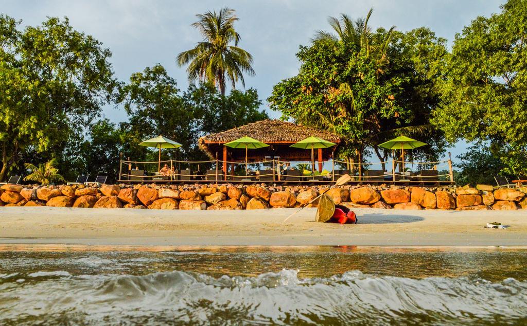 Mango Beach Resort Trat Bagian luar foto
