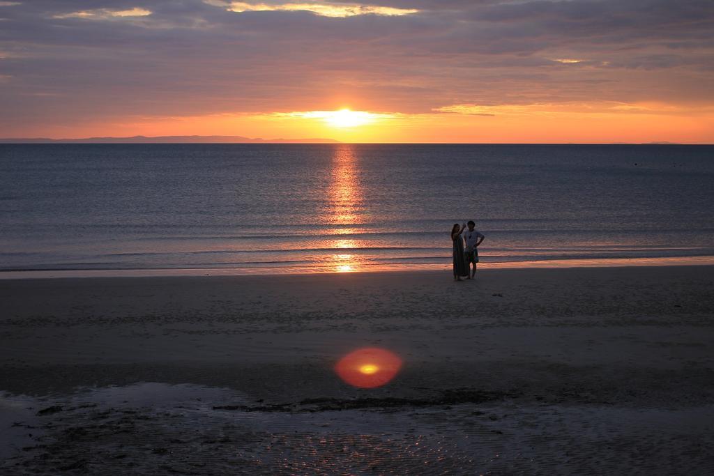 Mango Beach Resort Trat Bagian luar foto