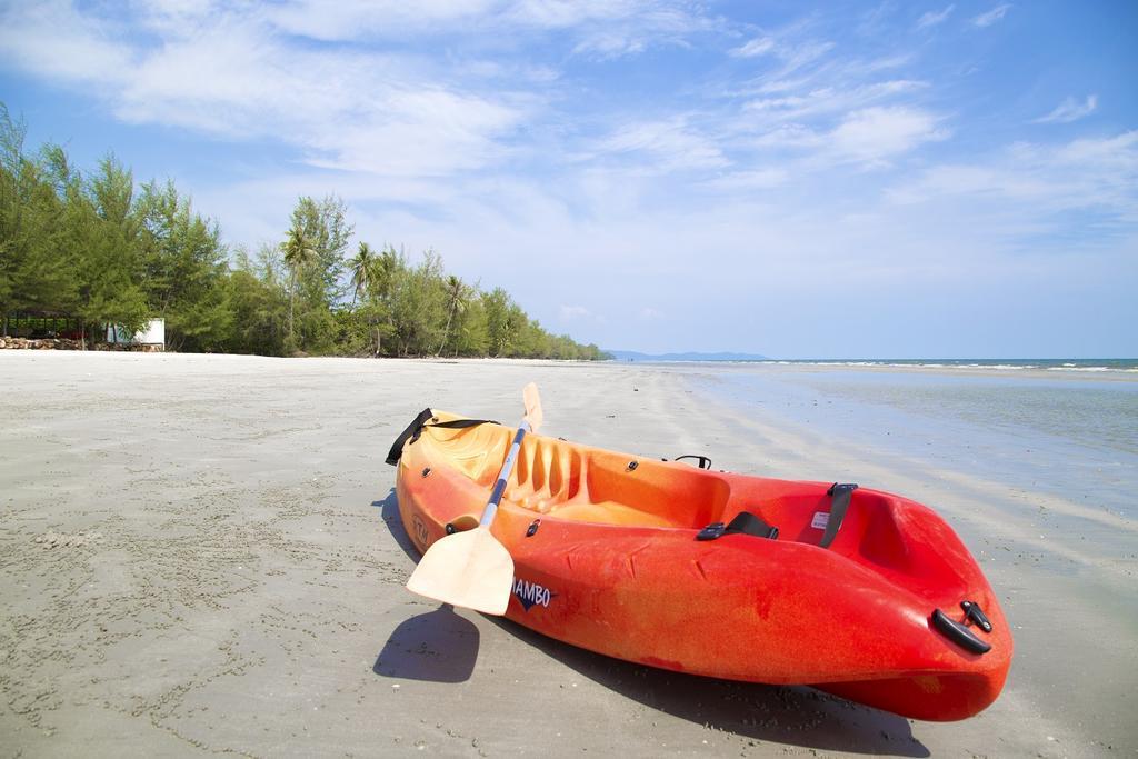 Mango Beach Resort Trat Bagian luar foto